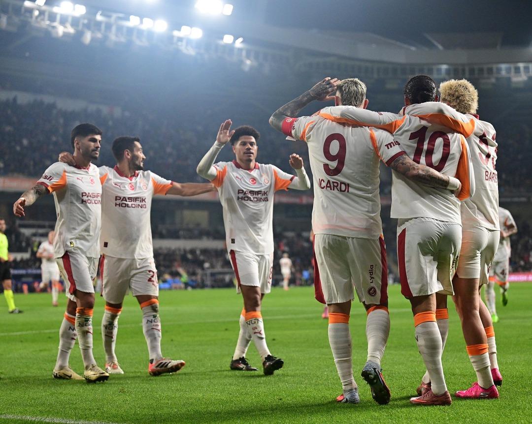 Galatasaray'da Leroy Sane 2,5 yıl sonra çifte gol attı! Maçın ardından Okan Buruk ve İlkay Gündoğan'a özel paylaşım yaptı... 3