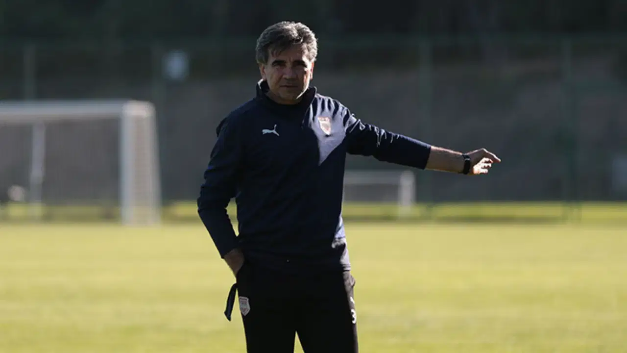 Antalyaspor'un yeni hocası belli oldu!