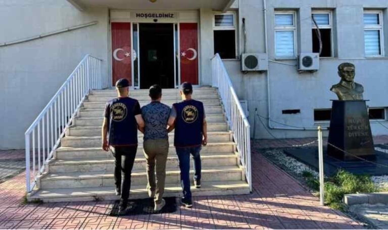 Firari 18 yıl 11 ay hapis cezasıyla yakalandı – Son Dakika Türkiye Haberleri