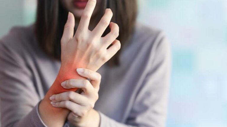 Ağrı, uyuşukluk, kuvvetsizlik… Sinir hastalığında erken teşhis ve tedavi önemli – Sağlık Haberleri