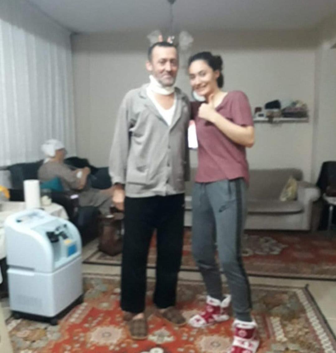 İstanbul --- Under-Yildir-Yildi-Bekledı-Nefesto'_700315_207341