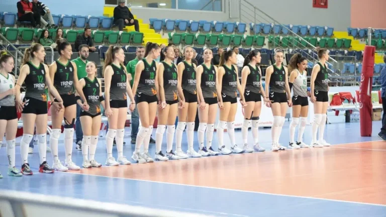 Manavgat Belediyespor Kadın Voleybol Takımı 1. Lig’e yükseldi – Son Dakika Yerel Gündem Haberleri