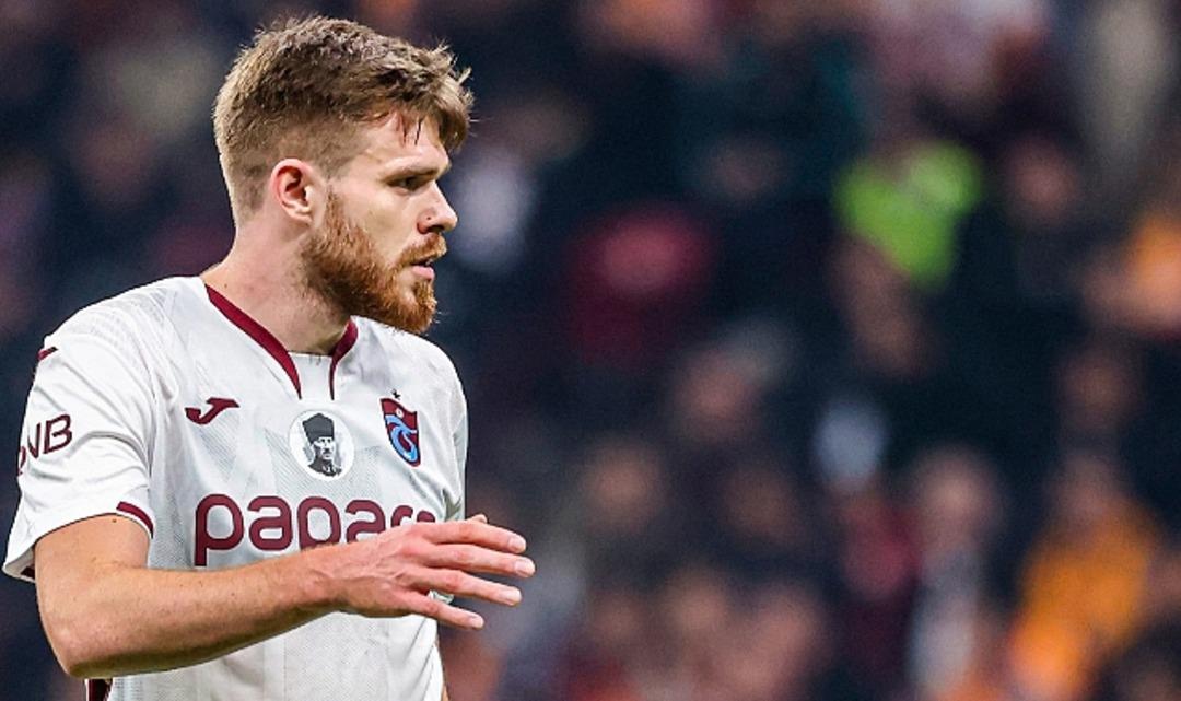 Jose Mourinho, Trabzonsporlu Batagov'u astı! Herkes Rafa Silva'yı beklerken Mou onu istiyordu... 4