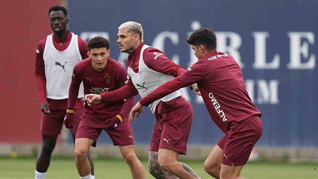 Galatasaray, Antalyaspor maçı hazırlıklarına başladı